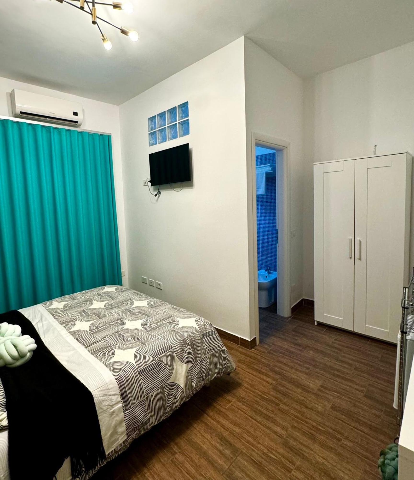 Enotria Bnb Bed and Breakfast Reggio Calabria Exterior foto